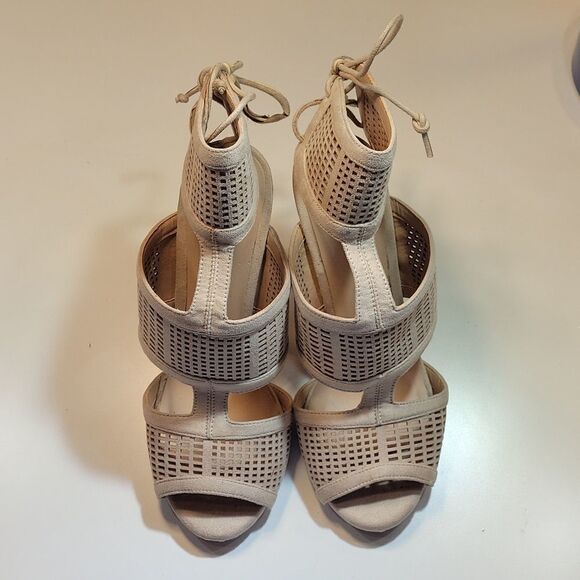 CALL IT SPRING SUEDE GLADIATOR STYLE HIGH HEEL STILETTOS ROUND TOE SANDAL - Picture 13 of 15